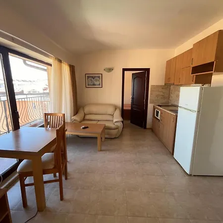 Rose Village Slantschew brjag