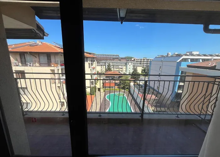 Rose Village Slăntjev Brjag