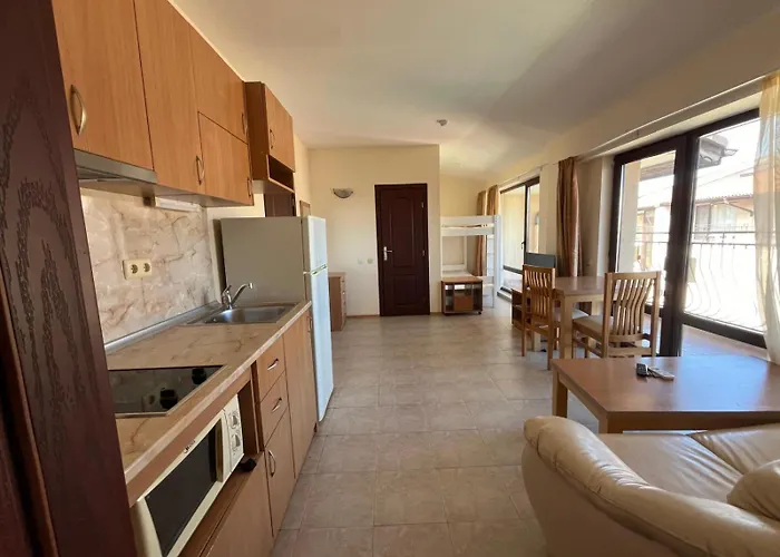 Apartament Rose Village