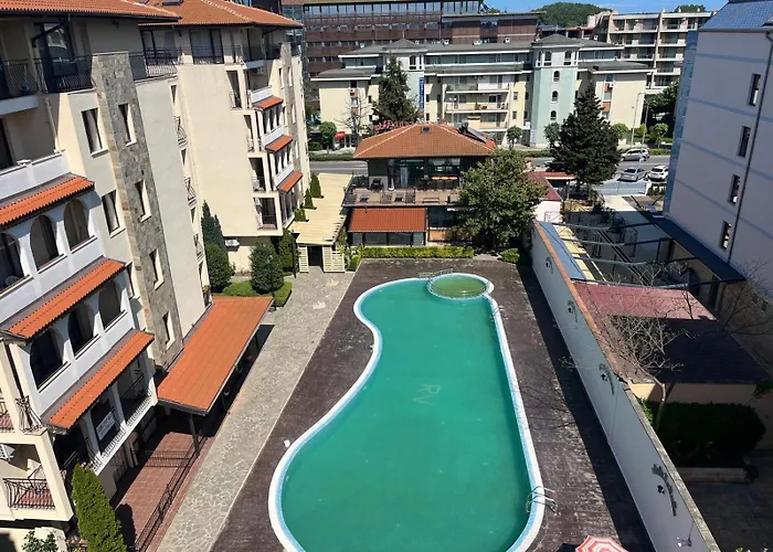 Apartament Rose Village